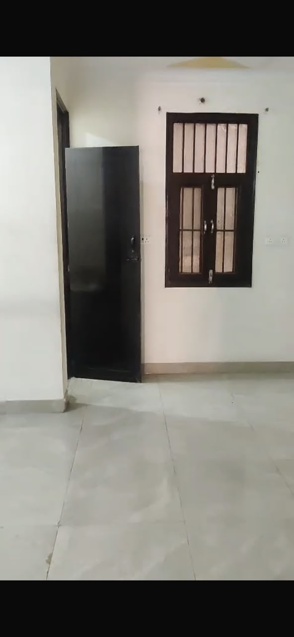 Interior hallway and passage